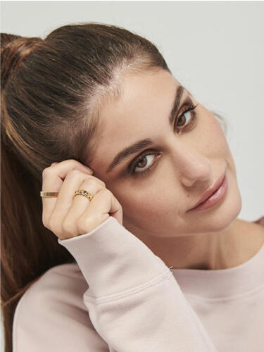 Nour