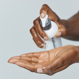 Pre Cleanse - Predetergente oleoso che elimina tracce di trucco e impurità