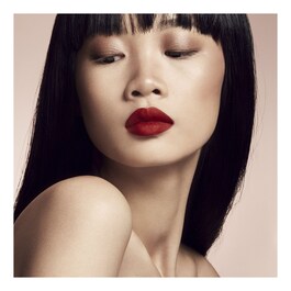Mattemoiselle Plush Matte Lipstick - Rossetto mat voluttuoso
