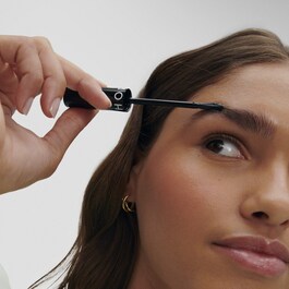 Shape & set clear brow gel - Gel per sopracciglia fissante trasparente