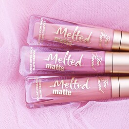 Melted Matte - Rossetto liquido opaco a lunga tenuta