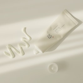 Relief Sun: Rice + Probiotics SPF50+ - Crema solare al riso e probiotici