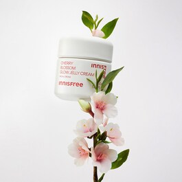 Crema gel illuminante ai fiori di ciliegio e niacinamide - Crema illuminante