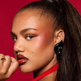 Hot Cheeks - Blush illuminante vellutato