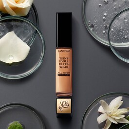 Teint Idole Ultra Wear All Over Concealer - Correttorre e fondotinta 2 in 1