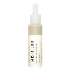 Infusion quotidienne de vitamines, INDIE LEE