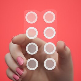 Cerotti per il trattamento dell'acne - Microneedling