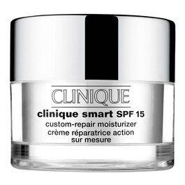 Clinique Smart SPF 15 - Crema Riparatrice su Misura SPF 15