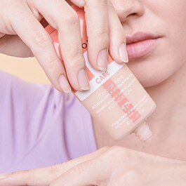 Care Make-up Fondotinta luminosità naturale + idratazione 10 h