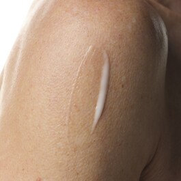 Emulsione viso e corpo con niacinamide 5% - Emulsione leggera