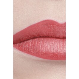 ROUGE ALLURE VELVET NUIT BLANCHE - Il Rossetto Vellutato Luminoso