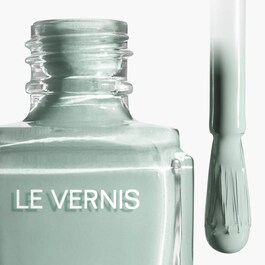LE VERNIS - Colore E Brillantezza Lunga Tenuta 