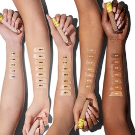 Revealer Concealer - Correttore illuminante