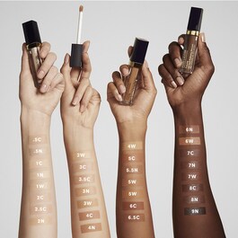 Futurist  Soft Touch Brightening Skincealer - Correttore Dell'incarnato