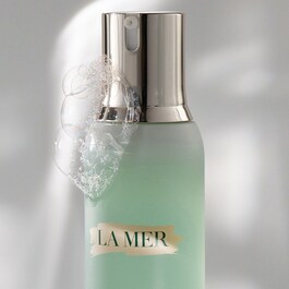 The Energizing Gel Cleanser