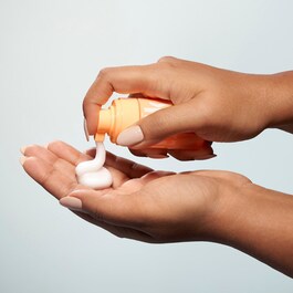 Cloud Glow Primer - Base viso soffice illuminante