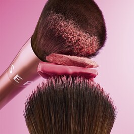 Duo Cheek Brush - Intuitivo, Finish Impeccabile