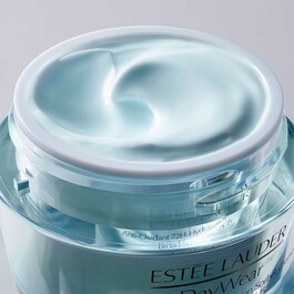 DayWear - Crema Multi-protezione SPF15