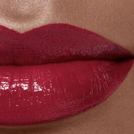 CHANEL ROUGE ALLURE LAQUE - Il Rossetto Fluido Brillante Tenuta Estrema