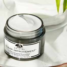 Clear Improvement - Idratante privo oil-free al carbone di bambù