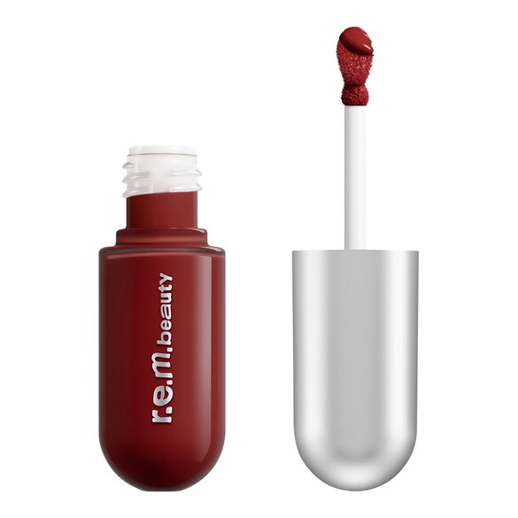 On your collar - Rossetto liquido, REM BEAUTY