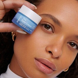 The Eyes Cream – Crema contorno occhi con essenza di lumaca di origine vegetale