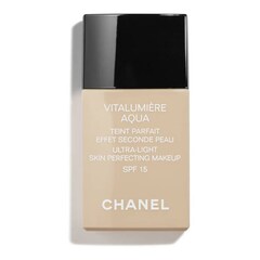 VITALUMIÈRE AQUA - Fondotinta Colorito Perfetto Effetto "Seconda Pelle" - Spf 15, CHANEL