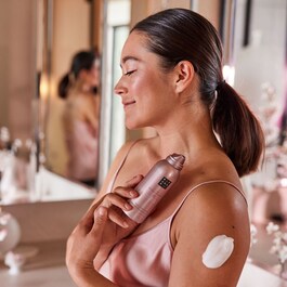 The Ritual of Sakura -  mousse lozione corpo