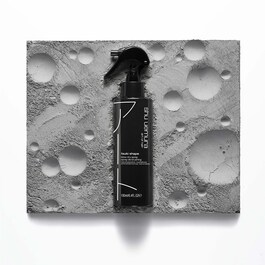 Tsuki Shape - Spray Capelli Styling & Finish
