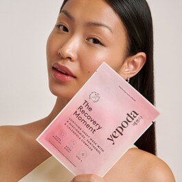  The Recovery Moment – ​​Maschera in tessuto lenitiva con niacinamide