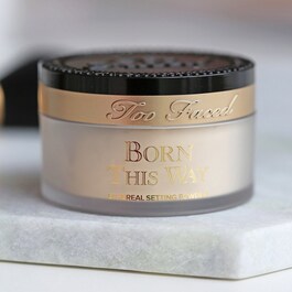 Born This Way Setting Powder - Cipria in polvere