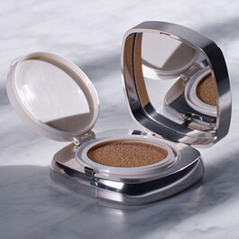Luminous Lifting Cushion Foundation SPF 20 - Fondotinta