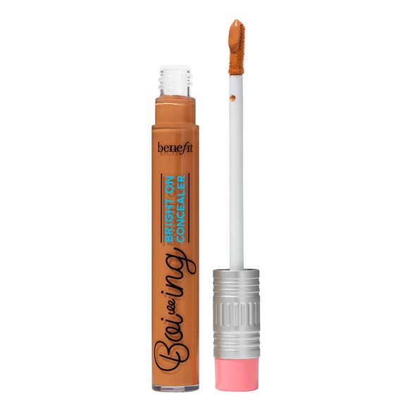 Boi-ing Bright On Concealer - Correttore Liquido Leggero Illuminante, BENEFIT COSMETICS