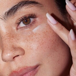 Jet Lag Overnight Eye Serum – Siero idratante notte per il contorno occhi