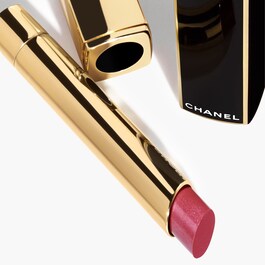 ROUGE ALLURE L'EXTRAIT - Il Rossetto Ad Alta Intensità Estratto Di Luce