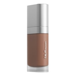 Sweetener - Fondotinta con acido ialuronico e niacinamide