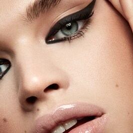 FLYPENCIL - Longwear Pencil Eyeliner