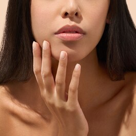 Active Smooth - Smalto trattante colorato per unghie