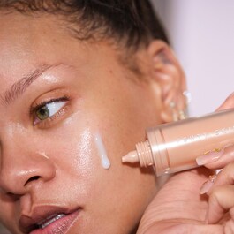 Watch Ya Tone - Siero antimacchie alla vitamina C e niacinamide