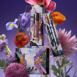 Surreal Bloom - Palette di ombretti metalizzati