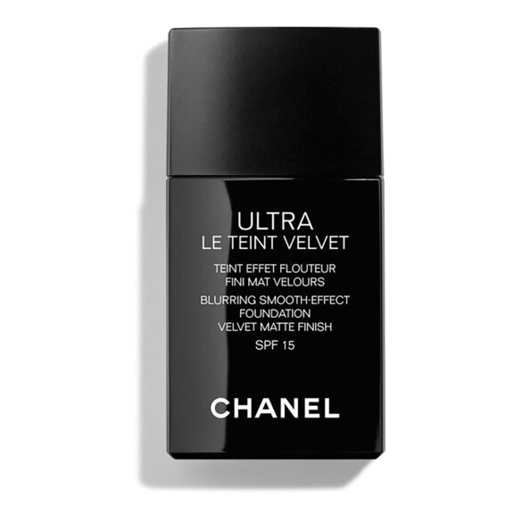 ULTRA LE TEINT VELVET - Formula Ultra-Leggera E A Lunga Tenuta, CHANEL