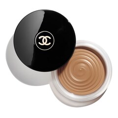 LES BEIGES CRÈME BELLE MINE ENSOLEILLÉE - Crema Gel Effetto Abbronzatura, CHANEL