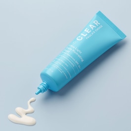 Clear - Crema idratante leggera SPF 30+