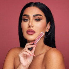 Liquid Matte - Rossetto opaco a lunga tenuta no-transfer