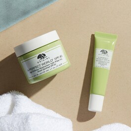 A Perfect World SPF 40 Age-Defense Moisturizer with White Tea