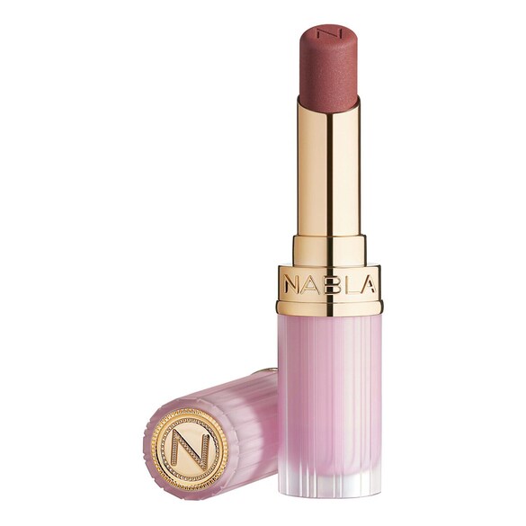 Beyond Blurry Lipstick, NABLA