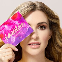 Palette Tartelette™ in Bloom Amazonian Clay