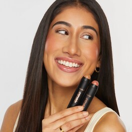 Maneater™ Silk Stick Bronzer - Stick Abbronzante 