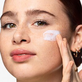 Sheerscreen - Schermo solare SPF 30 PA+++