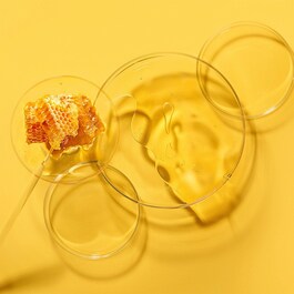 Manuka Honey - Maschera in tessuto nutriente al miele per trattamento anti-age